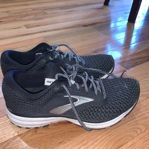brooks sneakers